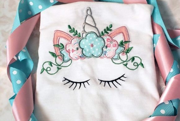 Poison Ivy Unicorn Applique: A Holiday Design Review